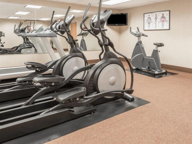 מלון Baymont By Wyndham Indianapolis South מראה חיצוני תמונה
