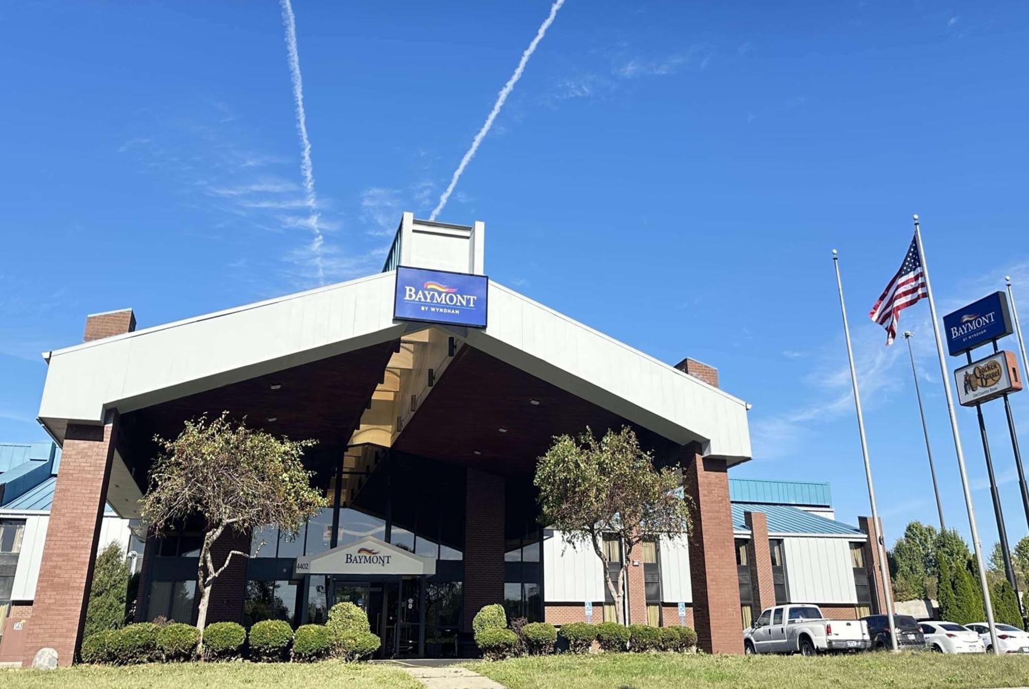 מלון Baymont By Wyndham Indianapolis South מראה חיצוני תמונה