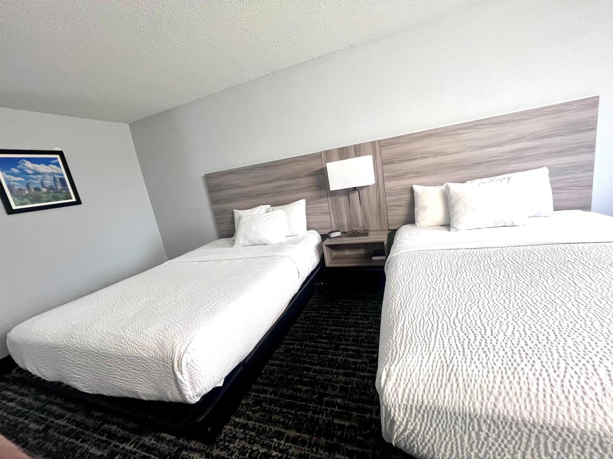 מלון Baymont By Wyndham Indianapolis South מראה חיצוני תמונה